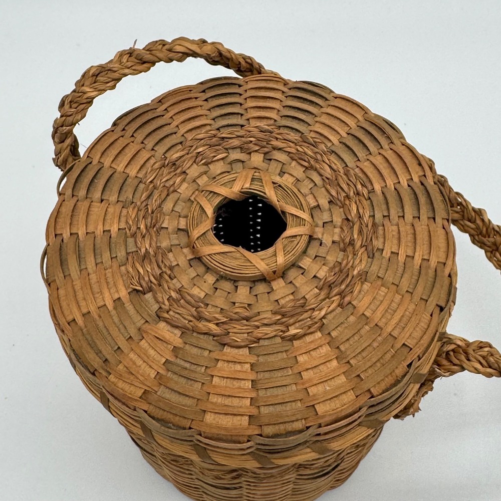 Antique Native American Split Ash Sweetgrass Lidded Yarn Knitting Basket 1920s